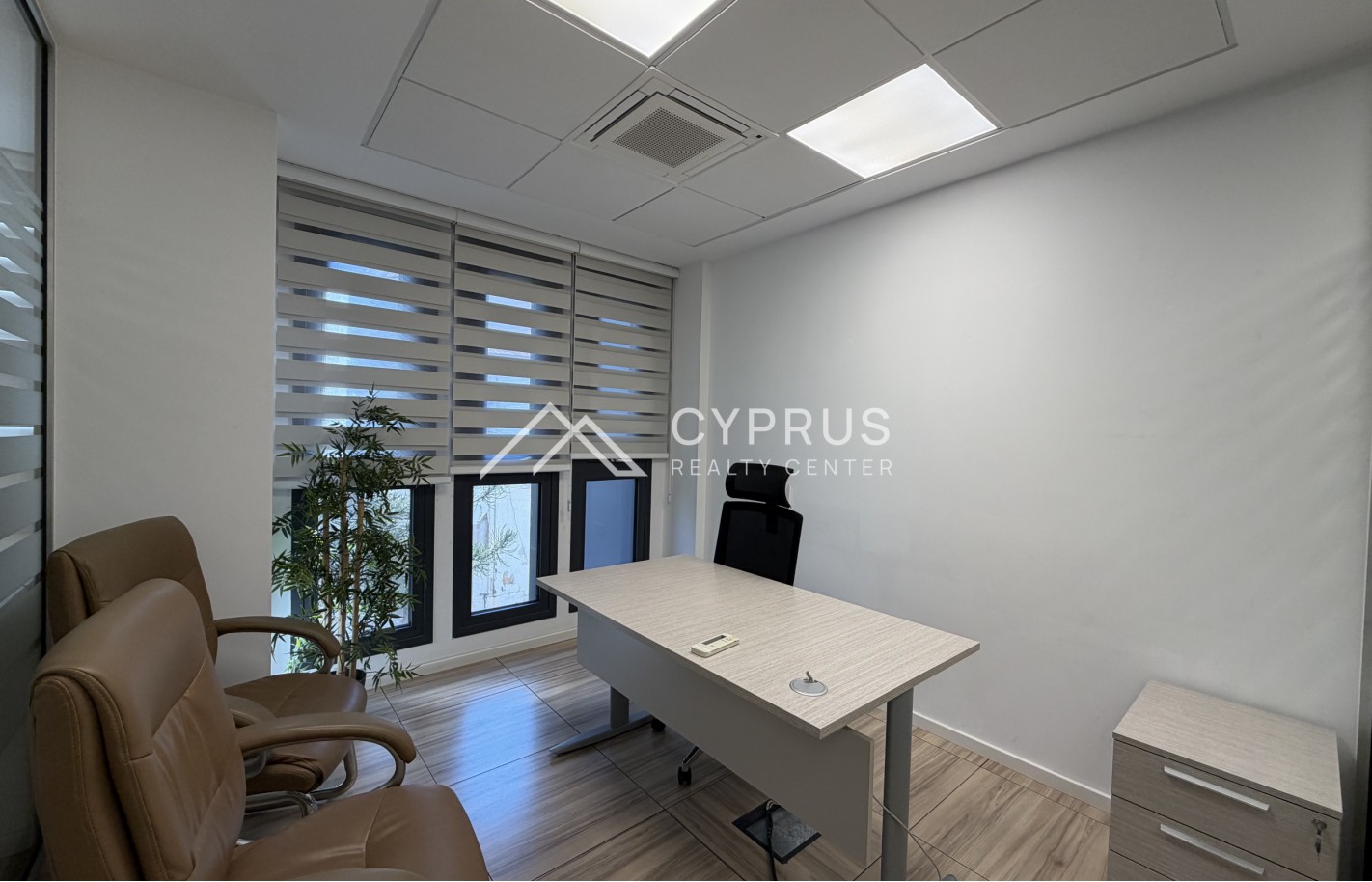 Офисное здание в Лимассоле, City Center - фото 10