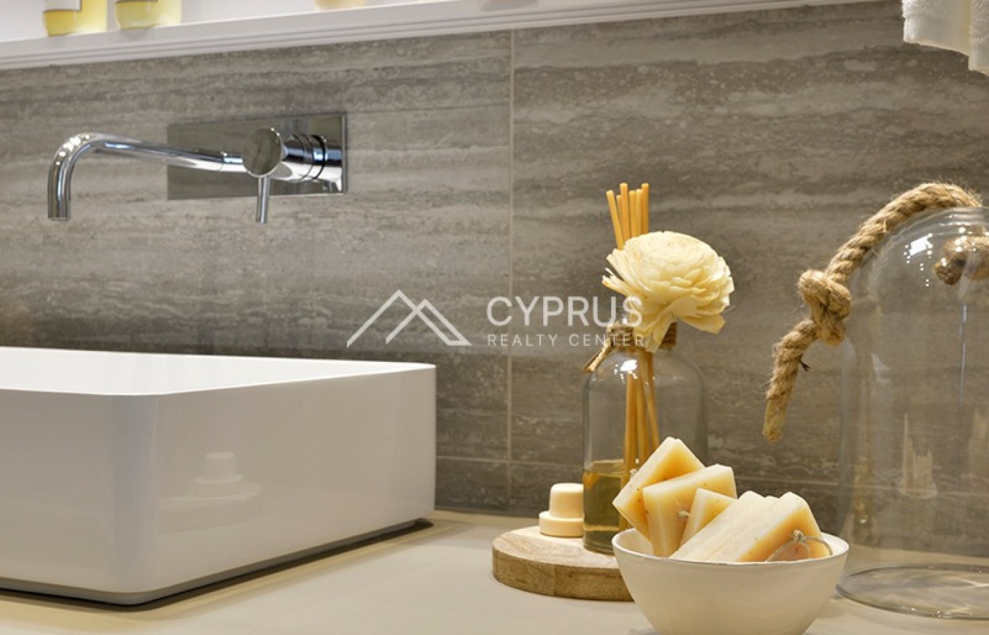 Penthouse in Limassol with 4 bedrooms, Agios Tychonas - фото 19