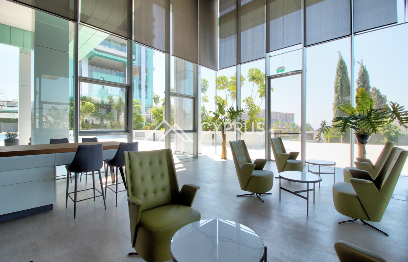 Penthouse in Limassol with 4 bedrooms, Agios Tychonas - фото 27