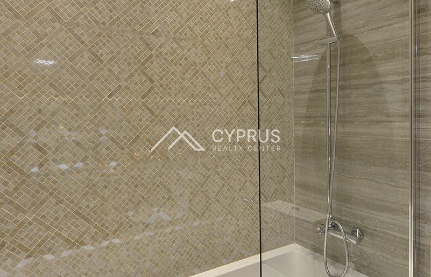 Penthouse in Limassol with 4 bedrooms, Agios Tychonas - фото 18