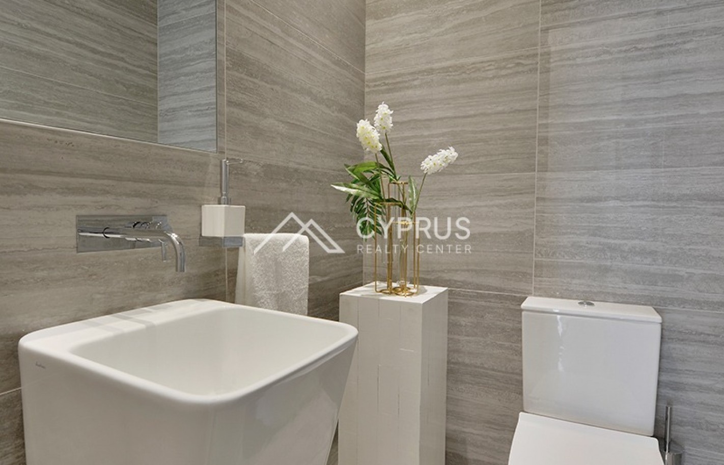 Penthouse in Limassol with 4 bedrooms, Agios Tychonas - фото 16