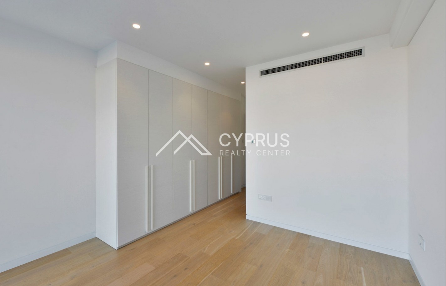 Penthouse in Limassol with 3 bedrooms, Potamos Germasogeia - фото 2