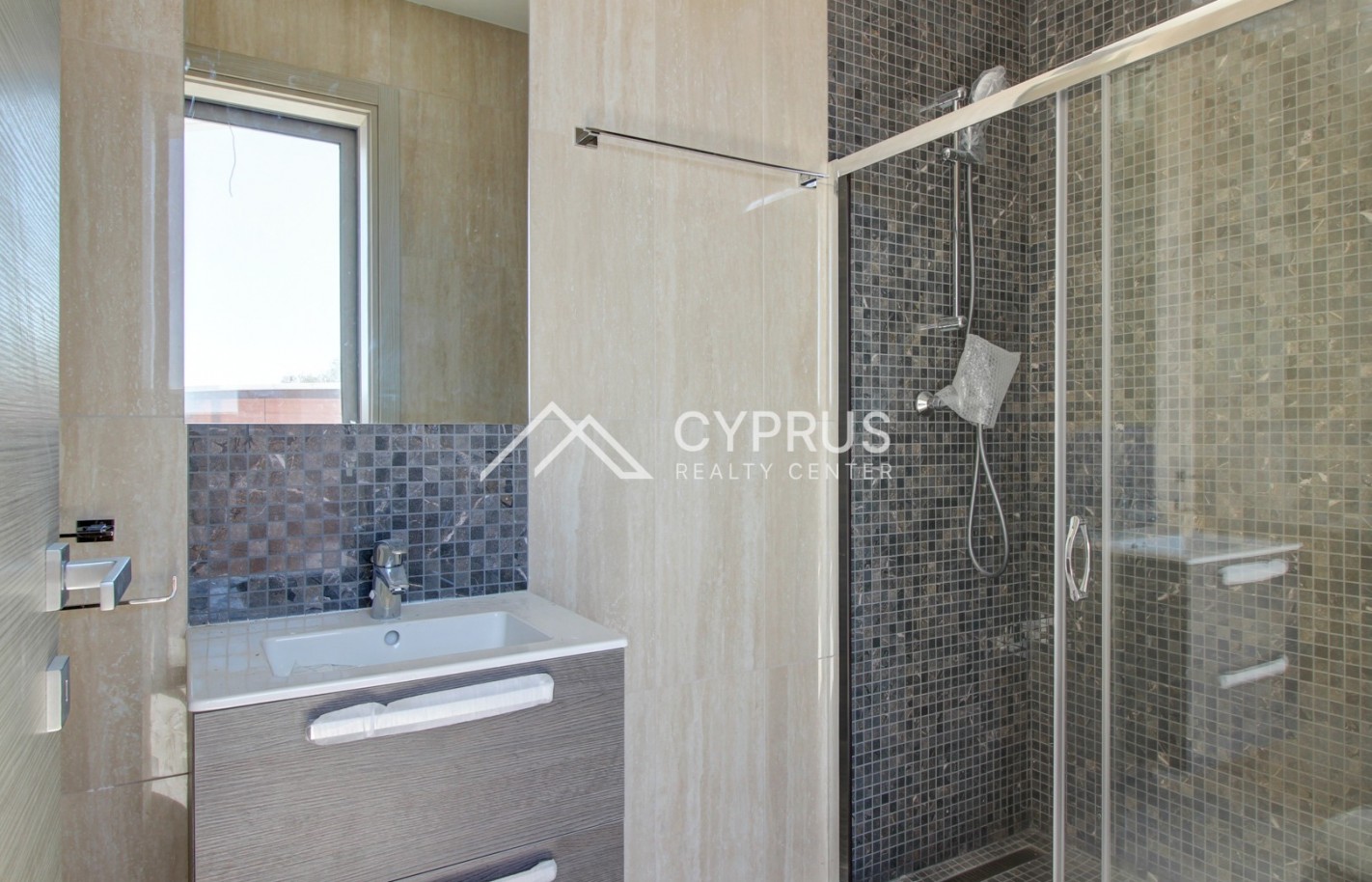 Penthouse in Limassol with 4 bedrooms, Potamos Germasogeia - фото 10
