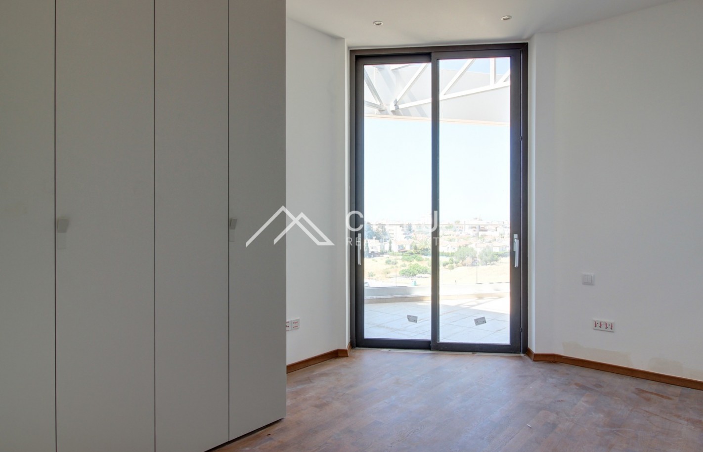 Penthouse in Limassol with 4 bedrooms, Potamos Germasogeia - фото 8