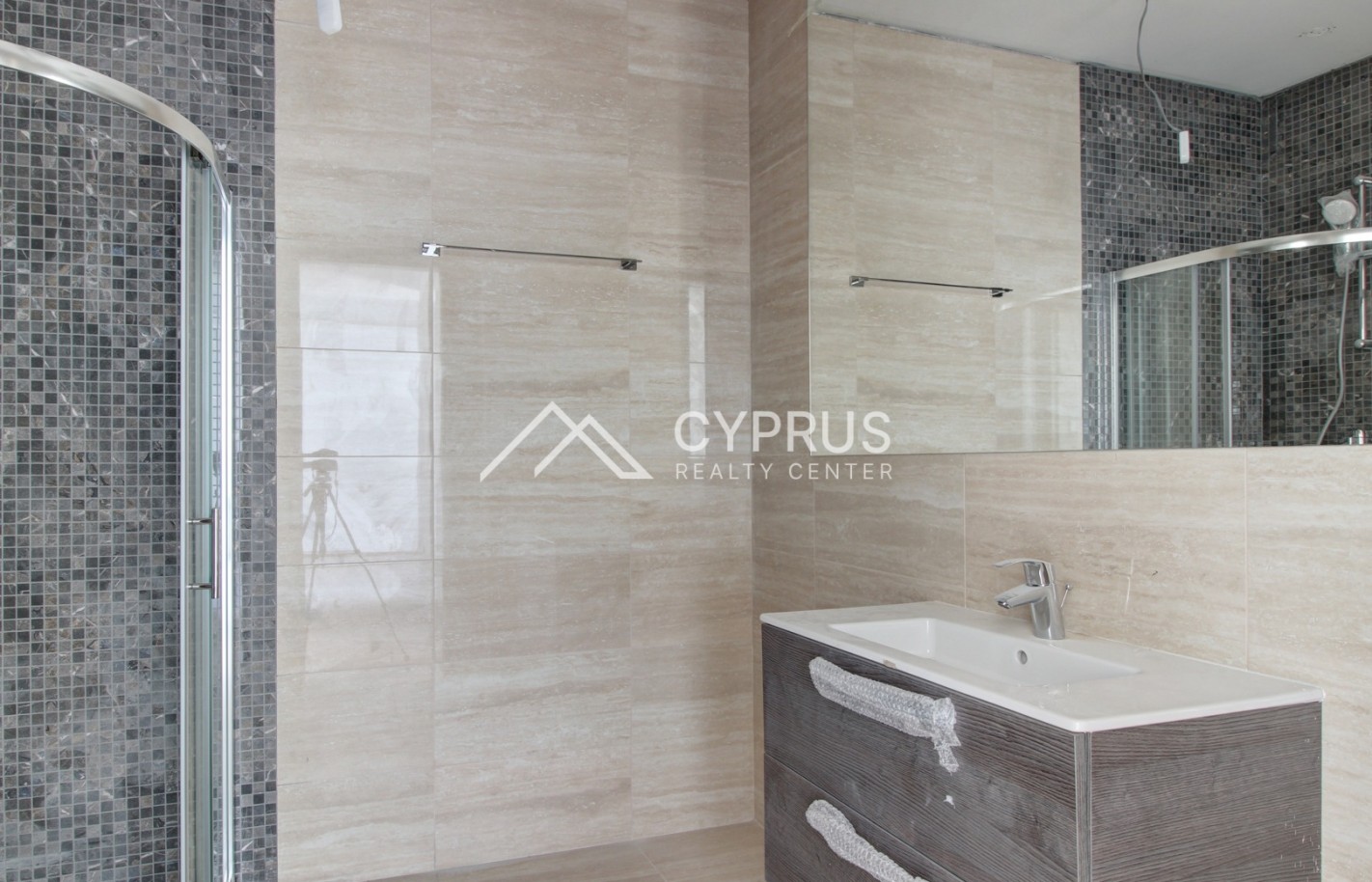 Penthouse in Limassol with 4 bedrooms, Potamos Germasogeia - фото 9