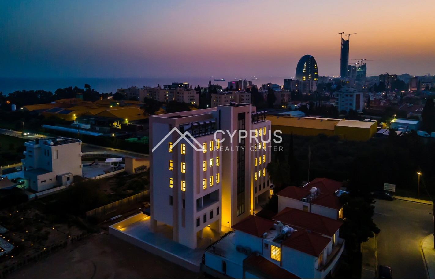 Penthouse in Limassol with 3 bedrooms, Potamos Germasogeia - фото 20