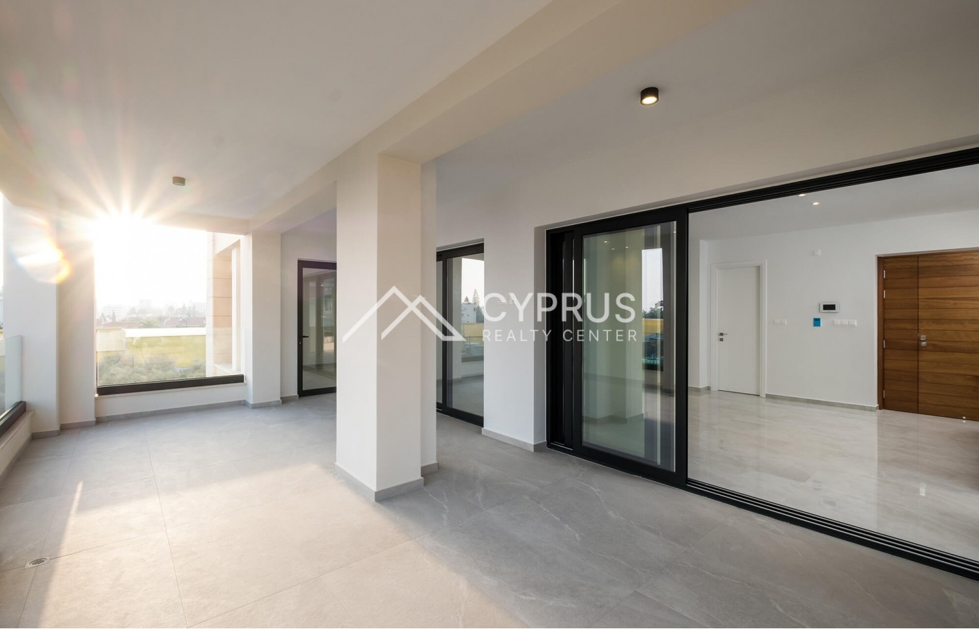 Penthouse in Limassol with 3 bedrooms, Potamos Germasogeia - фото 12