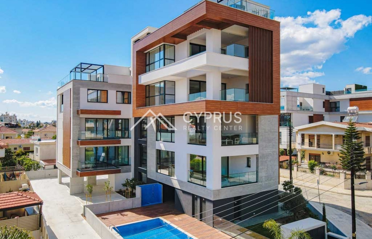 Penthouse in Limassol with 4 bedrooms, Potamos Germasogeia - фото 13