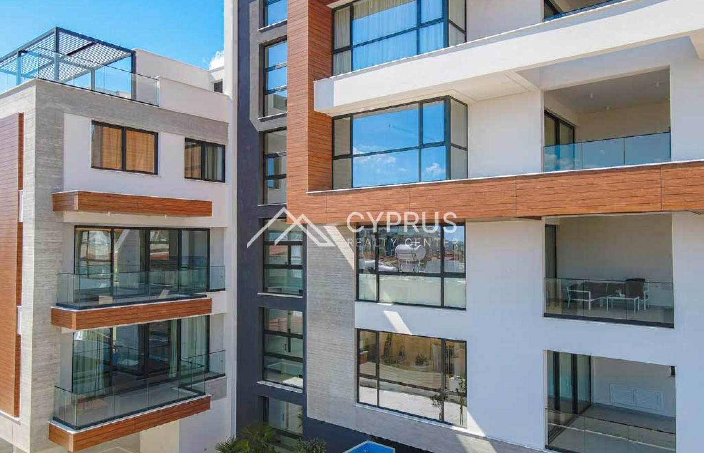 Penthouse in Limassol with 4 bedrooms, Potamos Germasogeia - фото 18