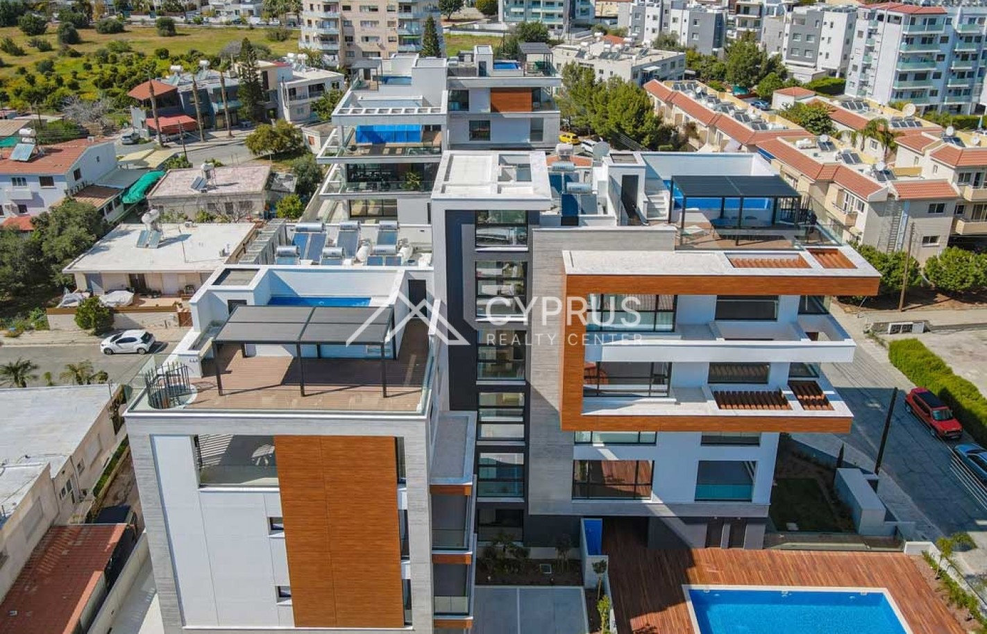 Penthouse in Limassol with 4 bedrooms, Potamos Germasogeia - фото 19