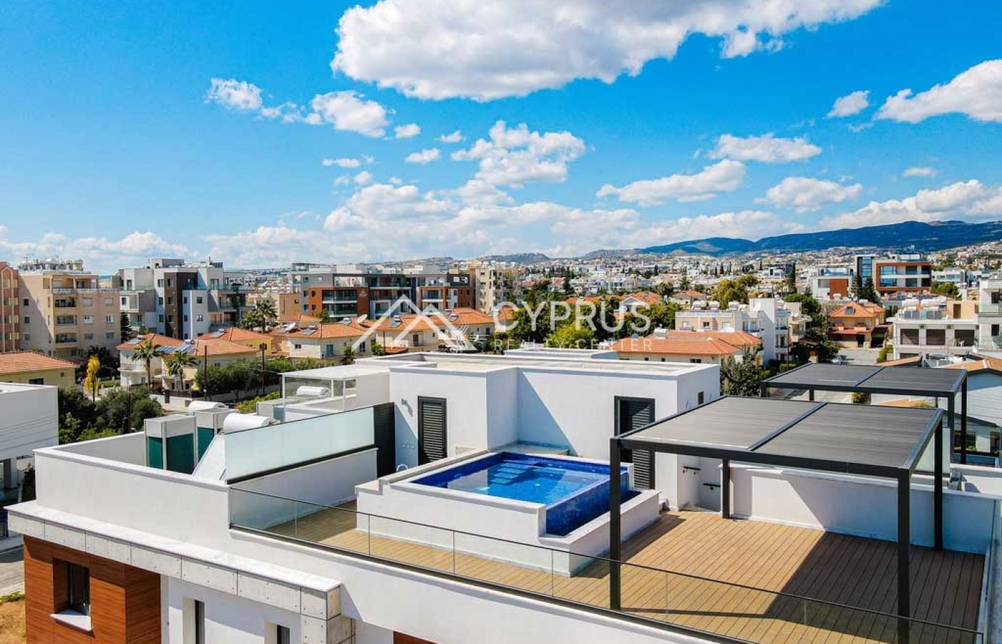 Three bedroom penthouse in Limassol, Potamos Germasogeia - фото 13