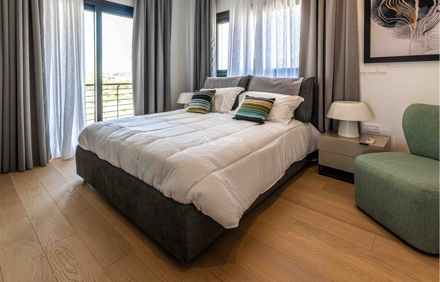 Three bedroom penthouse in Limassol, Potamos Germasogeia - фото 4