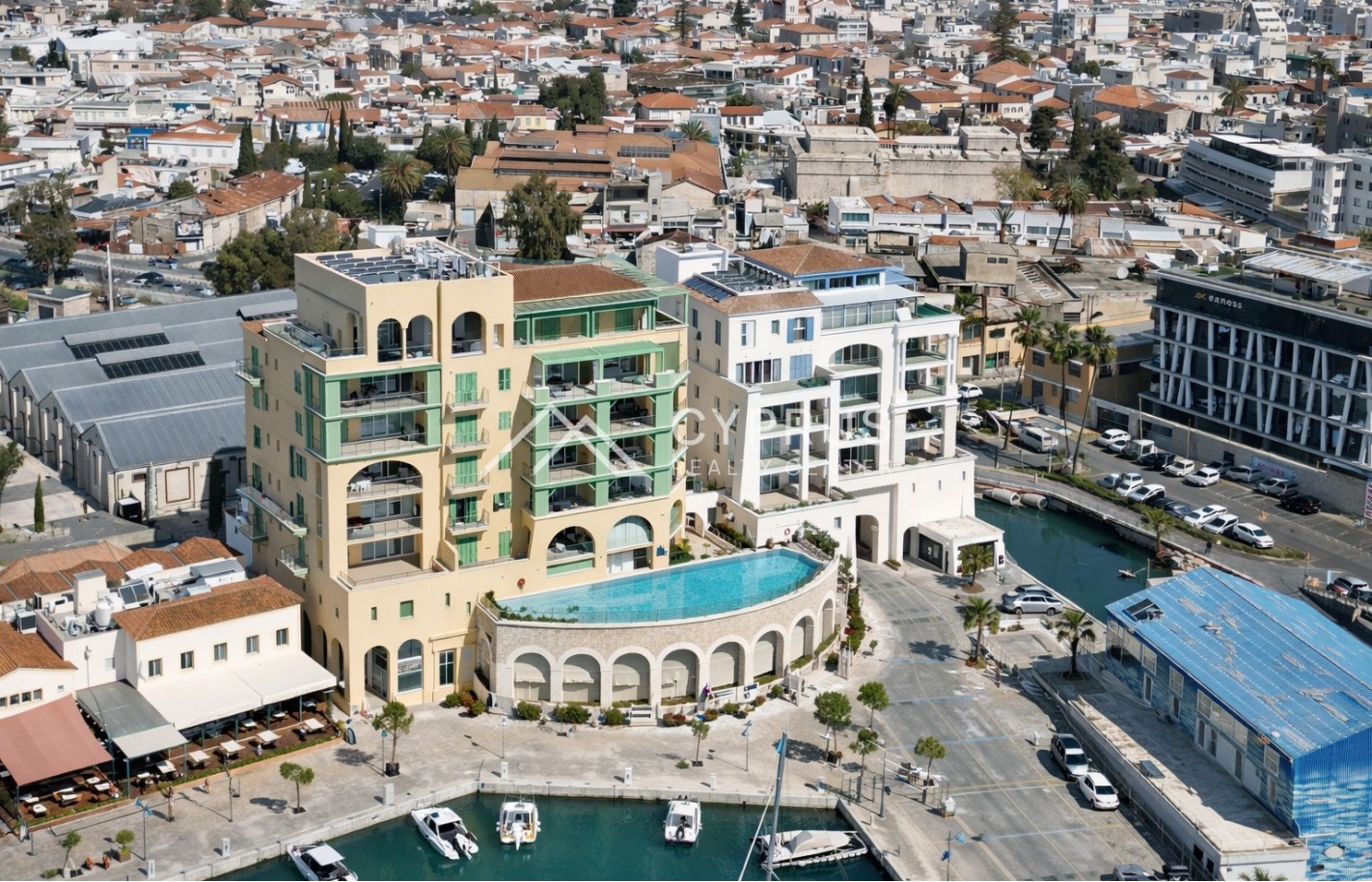 Four bedroom penthouse in Limassol, Limassol Marina