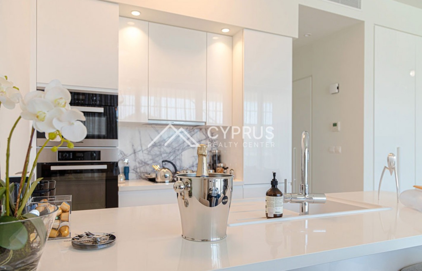 Penthouse in Limassol with 3 bedrooms, Potamos Germasogeia - фото 12