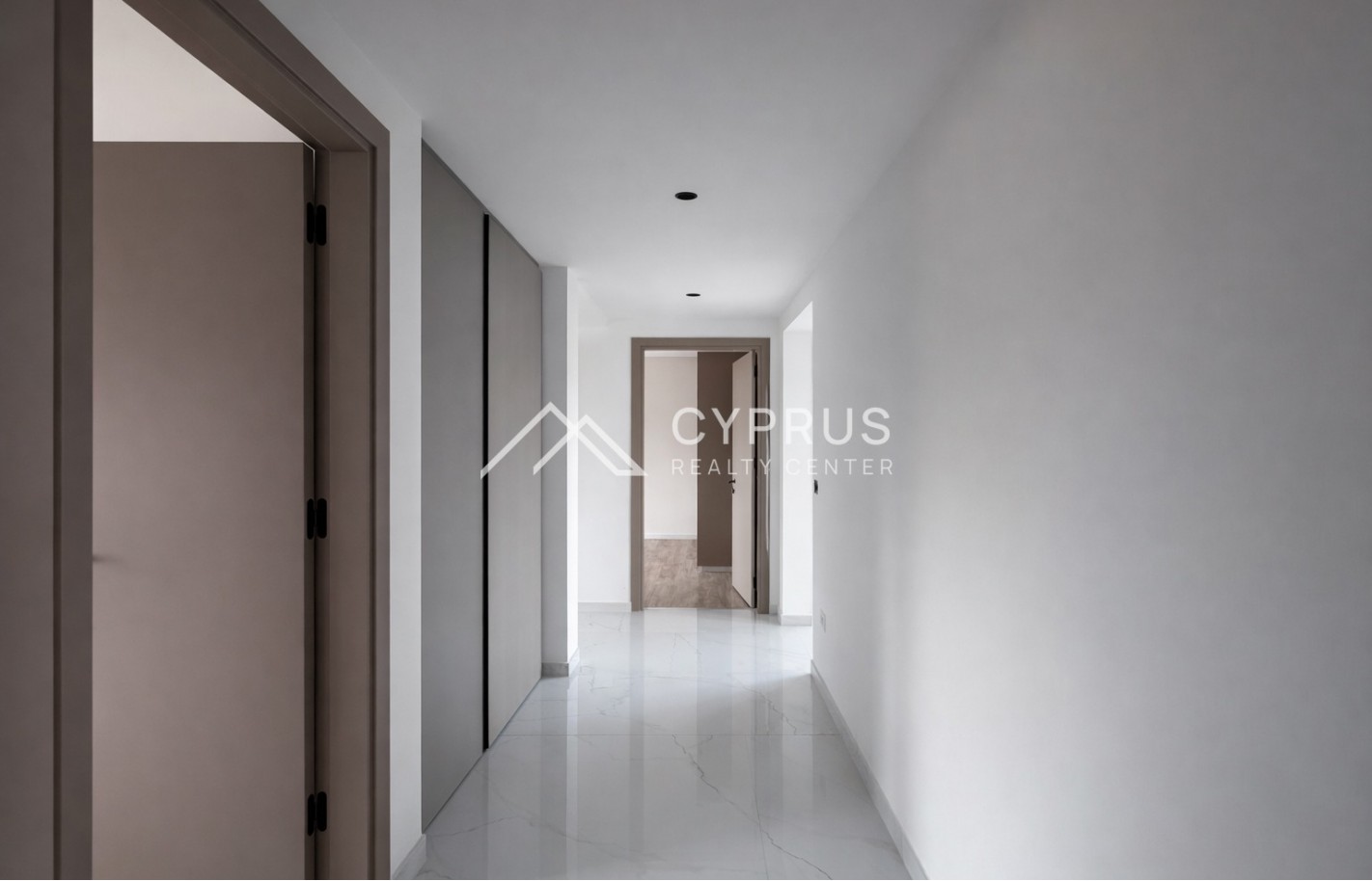 Penthouse in Limassol with 4 bedrooms, Agios Athanasios - фото 5