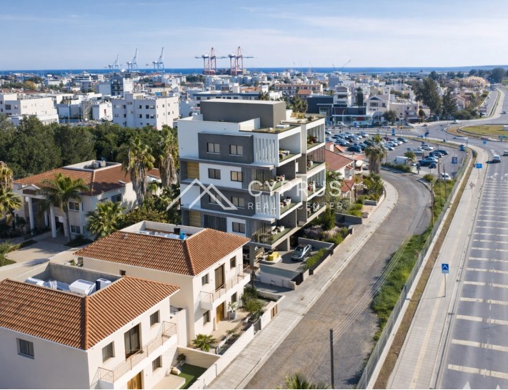 Пентхаус с двумя спальнями в Лимассоле, Zakaki