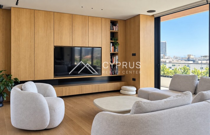 Four bedroom penthouse in Limassol, Agias Nektarios