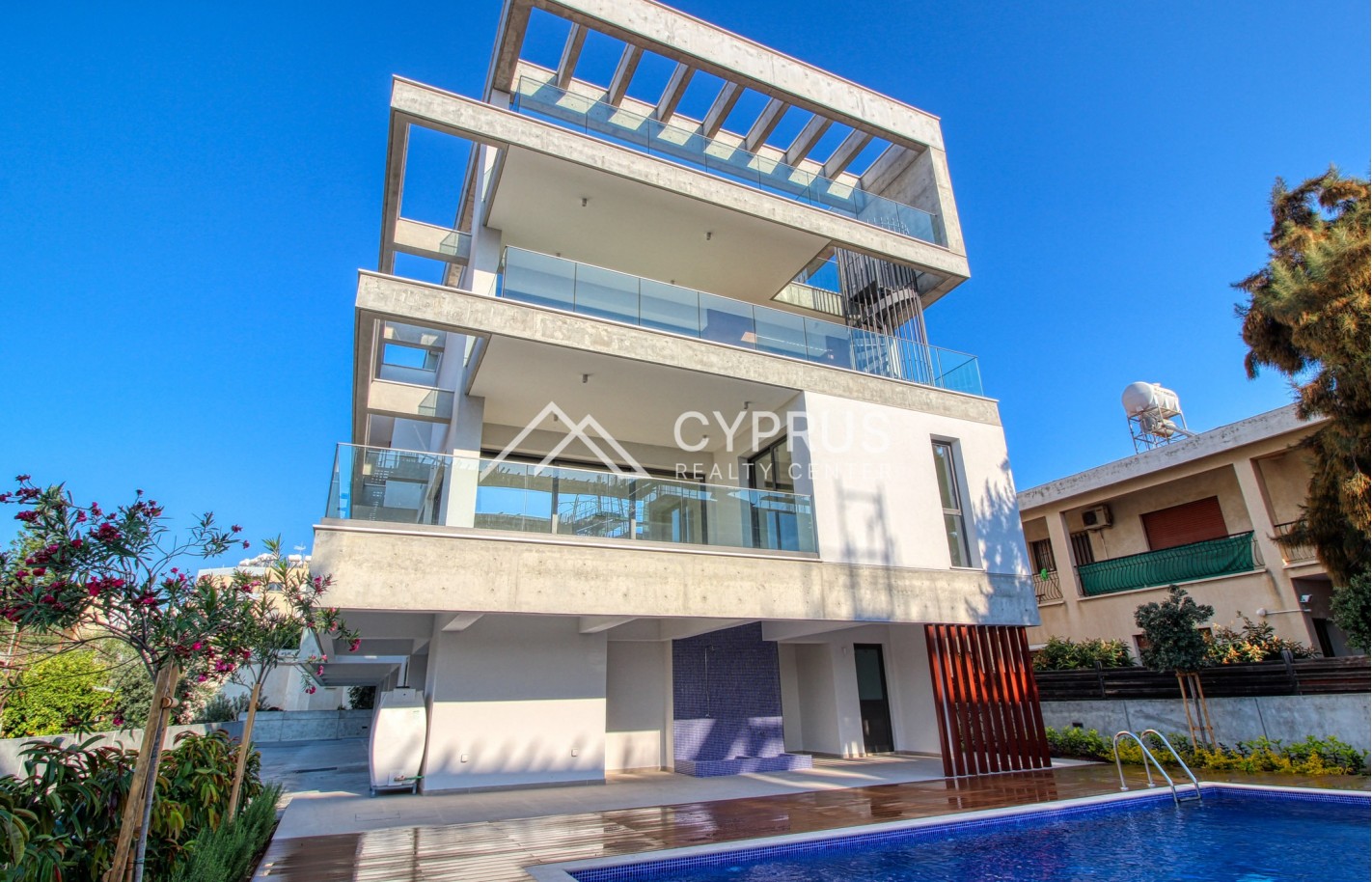 Penthouse with 3 bedrooms in Limassol, Potamos Germasogeia - фото 26