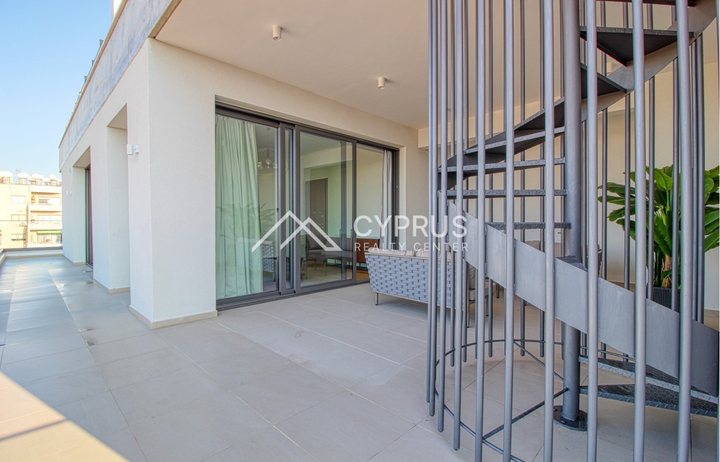 Penthouse with 3 bedrooms in Limassol, Potamos Germasogeia - фото 14