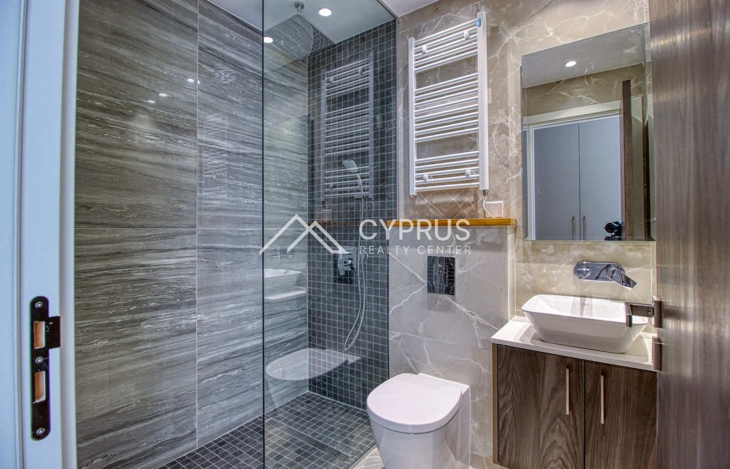 Penthouse in Limassol with 3 bedrooms, Potamos Germasogeia - фото 11