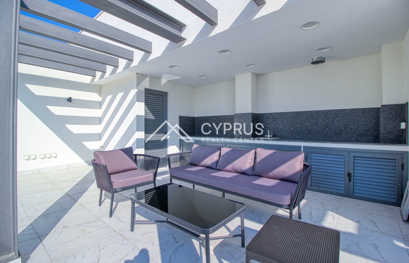Penthouse in Limassol with 3 bedrooms, Potamos Germasogeia - фото 13