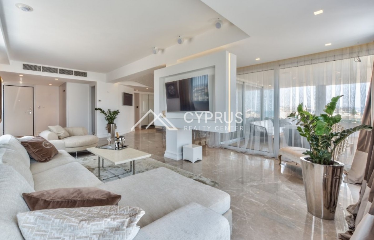 Penthouse in Limassol with 3 bedrooms, Potamos Germasogeia - фото 7