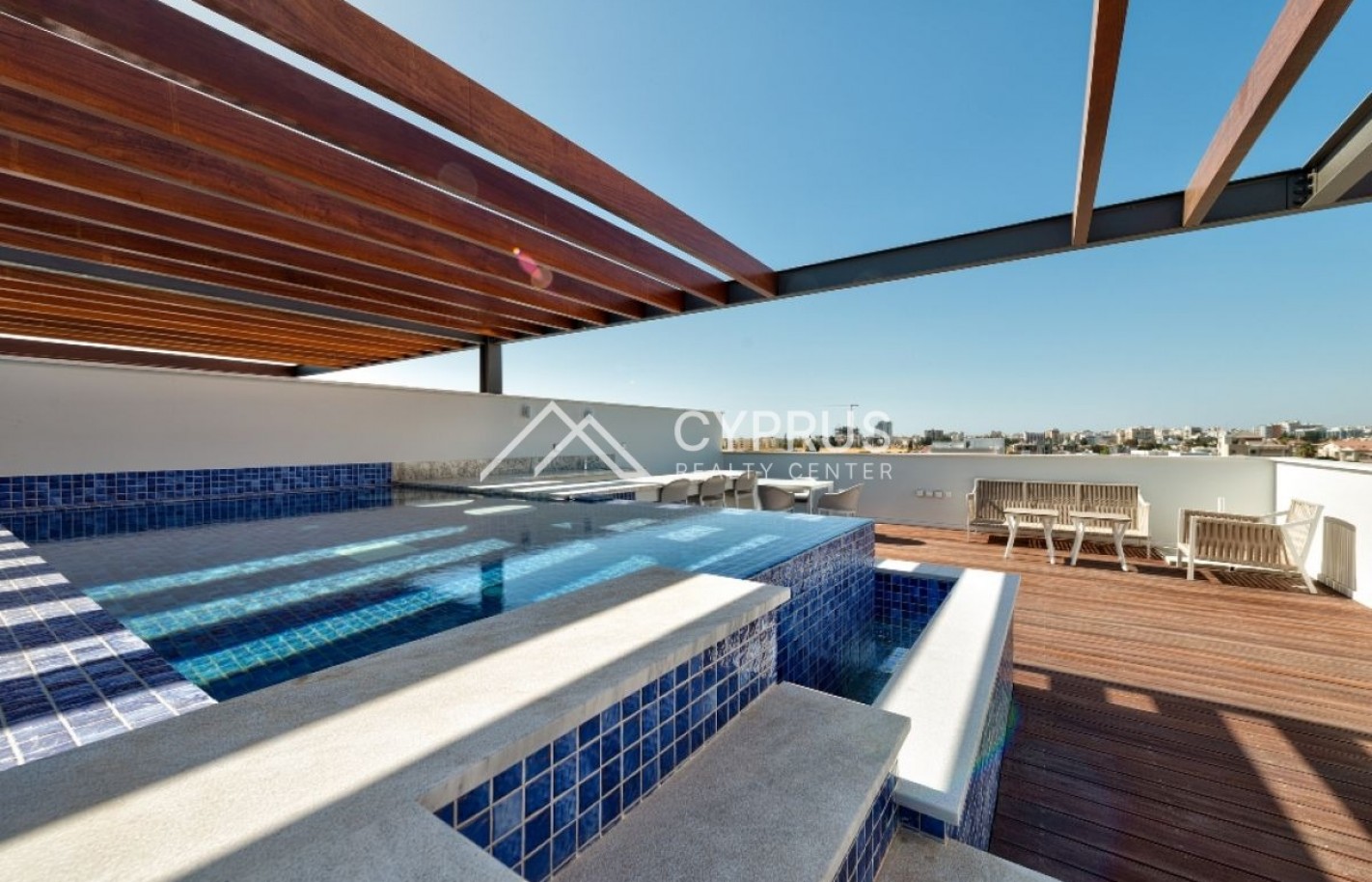Penthouse in Limassol with 3 bedrooms, Potamos Germasogeia - фото 1