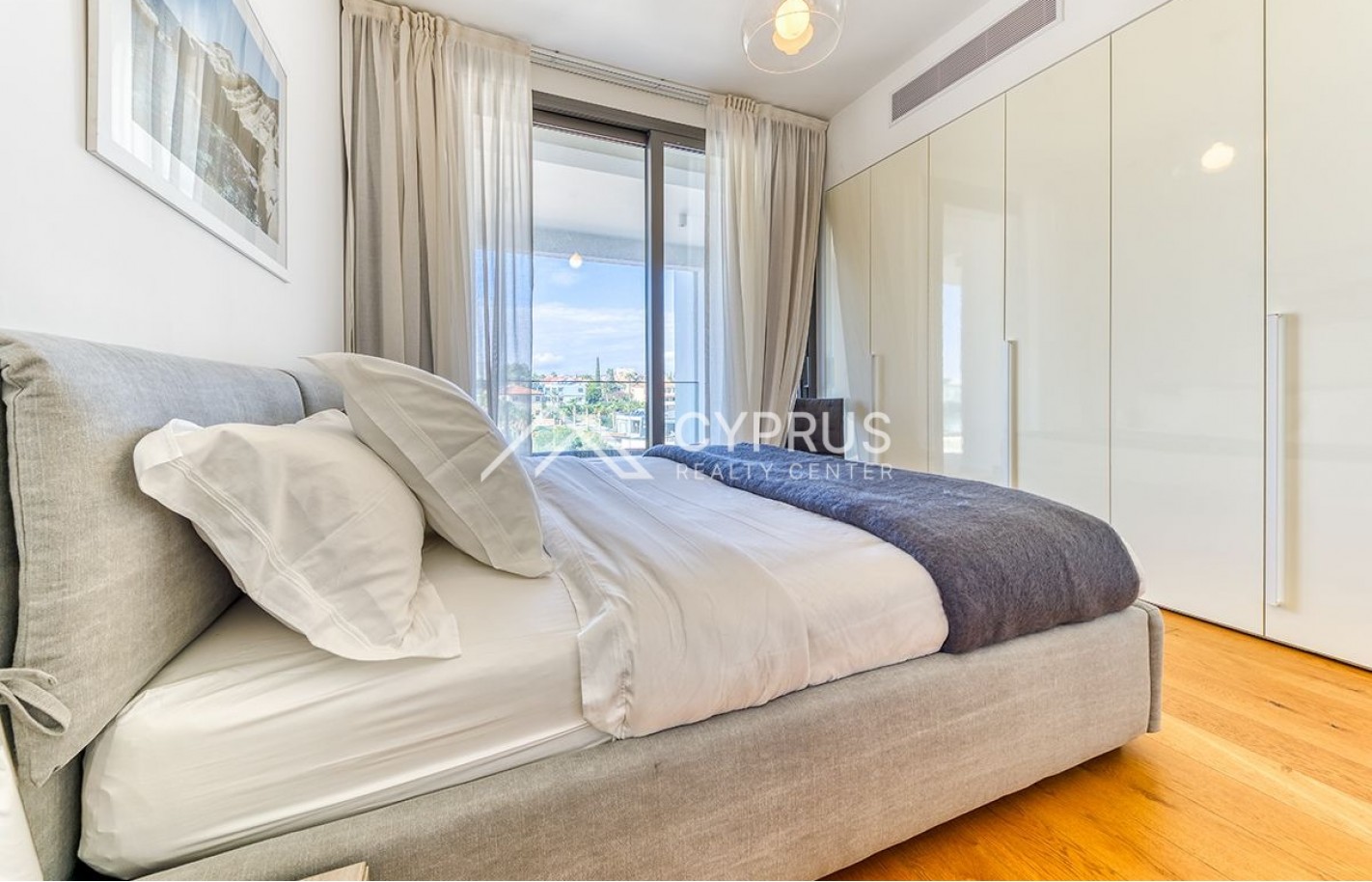 Penthouse in Limassol with 4 bedrooms, Germasogeia - фото 7