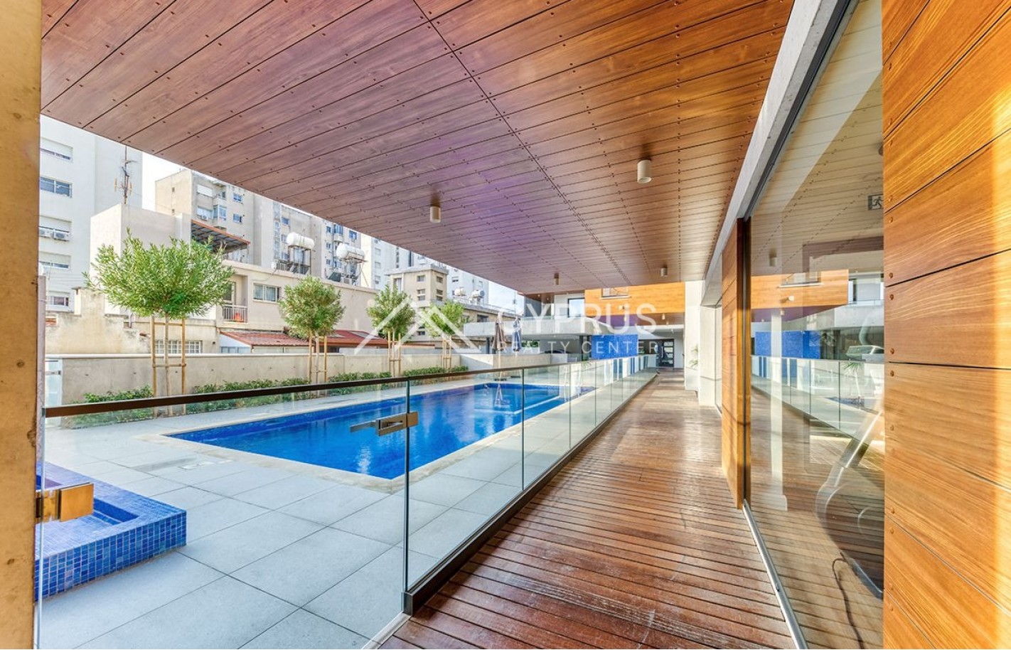 Penthouse in Limassol with 3 bedrooms, City Center - фото 21