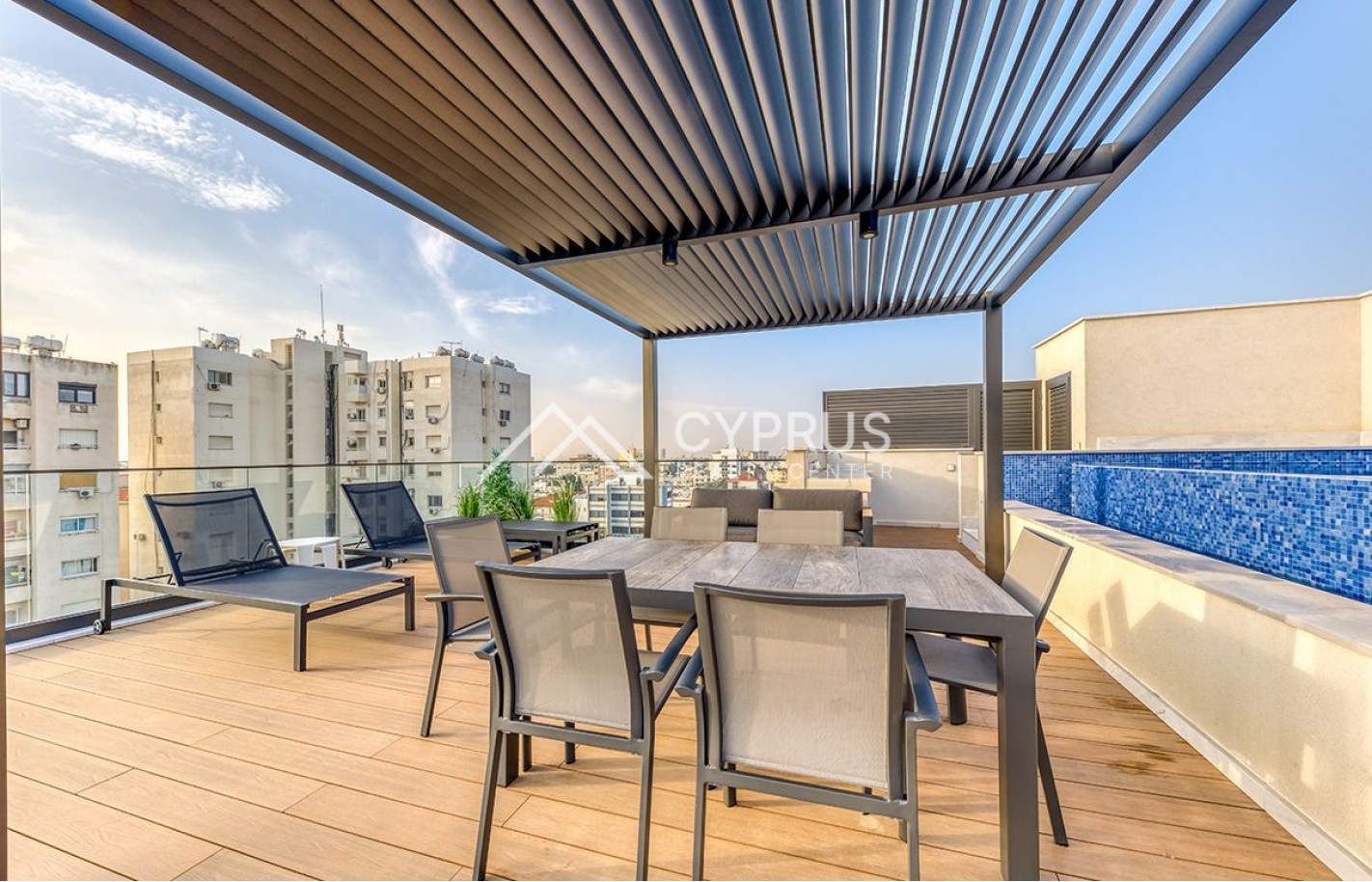 Penthouse in Limassol with 3 bedrooms, City Center - фото 13