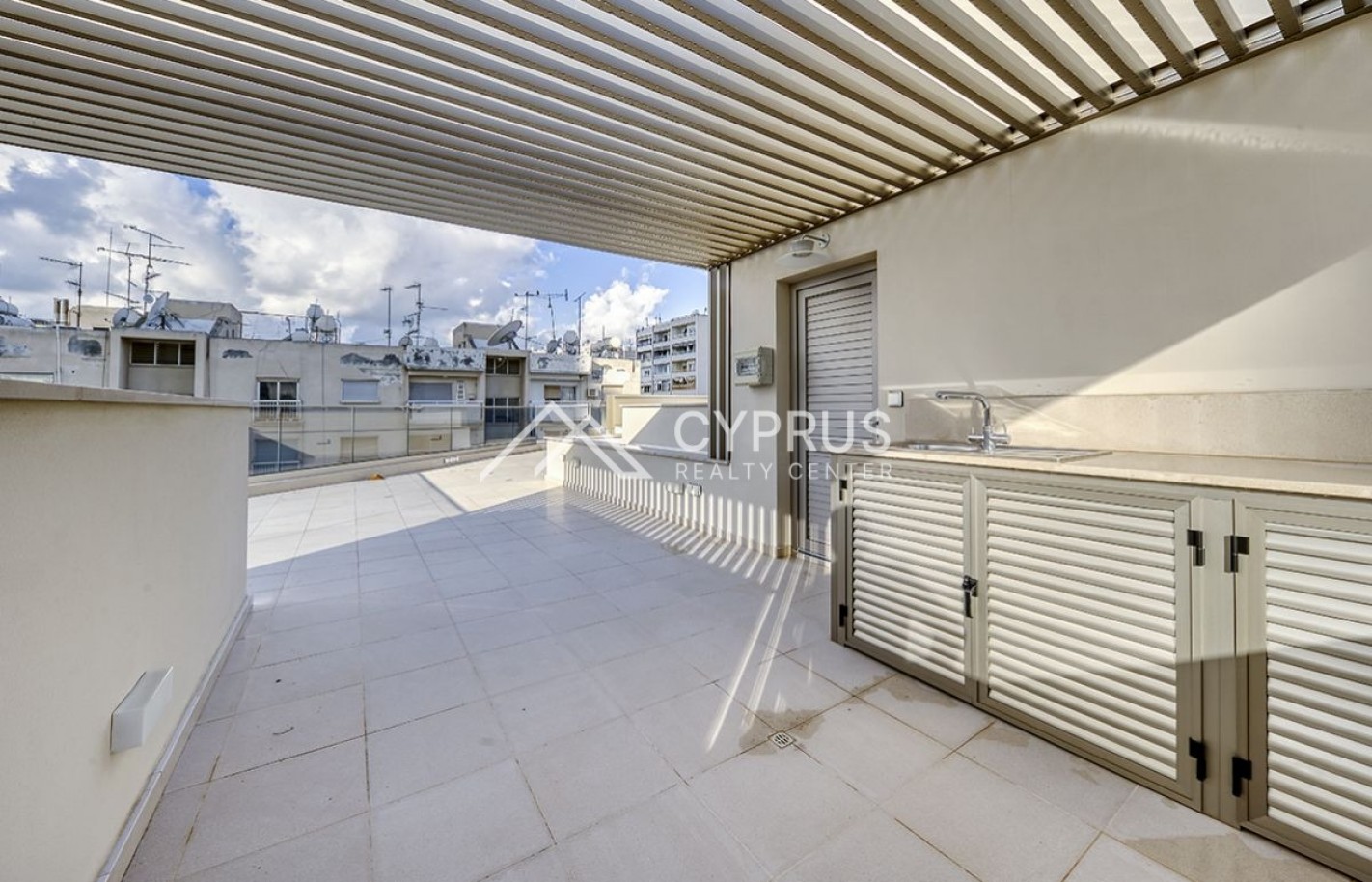 Penthouse in Limassol with 4 bedrooms, Neapolis - фото 22