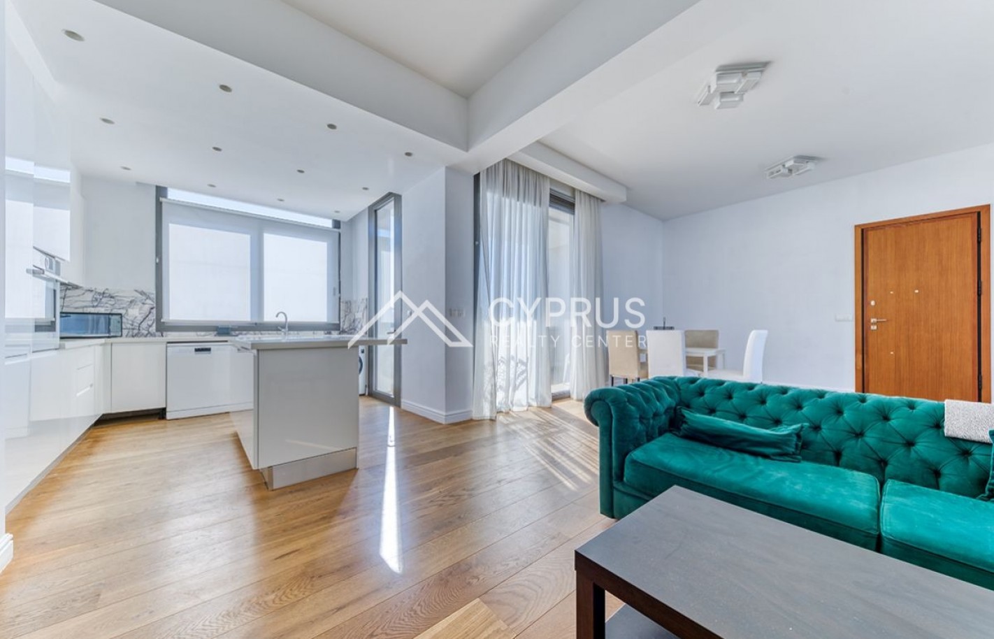 Penthouse in Limassol with 3 bedrooms, Potamos Germasogeia - фото 4