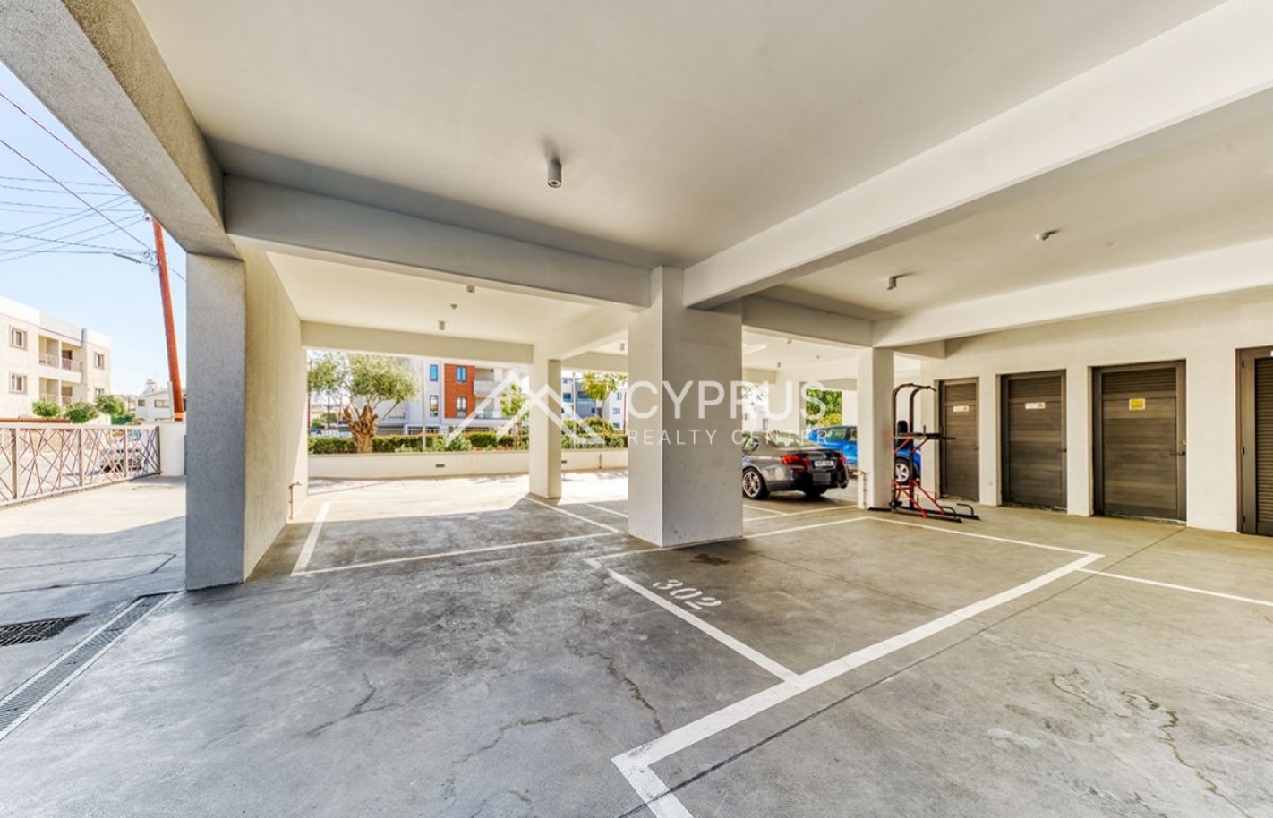 Penthouse in Limassol with 3 bedrooms, Potamos Germasogeia - фото 32