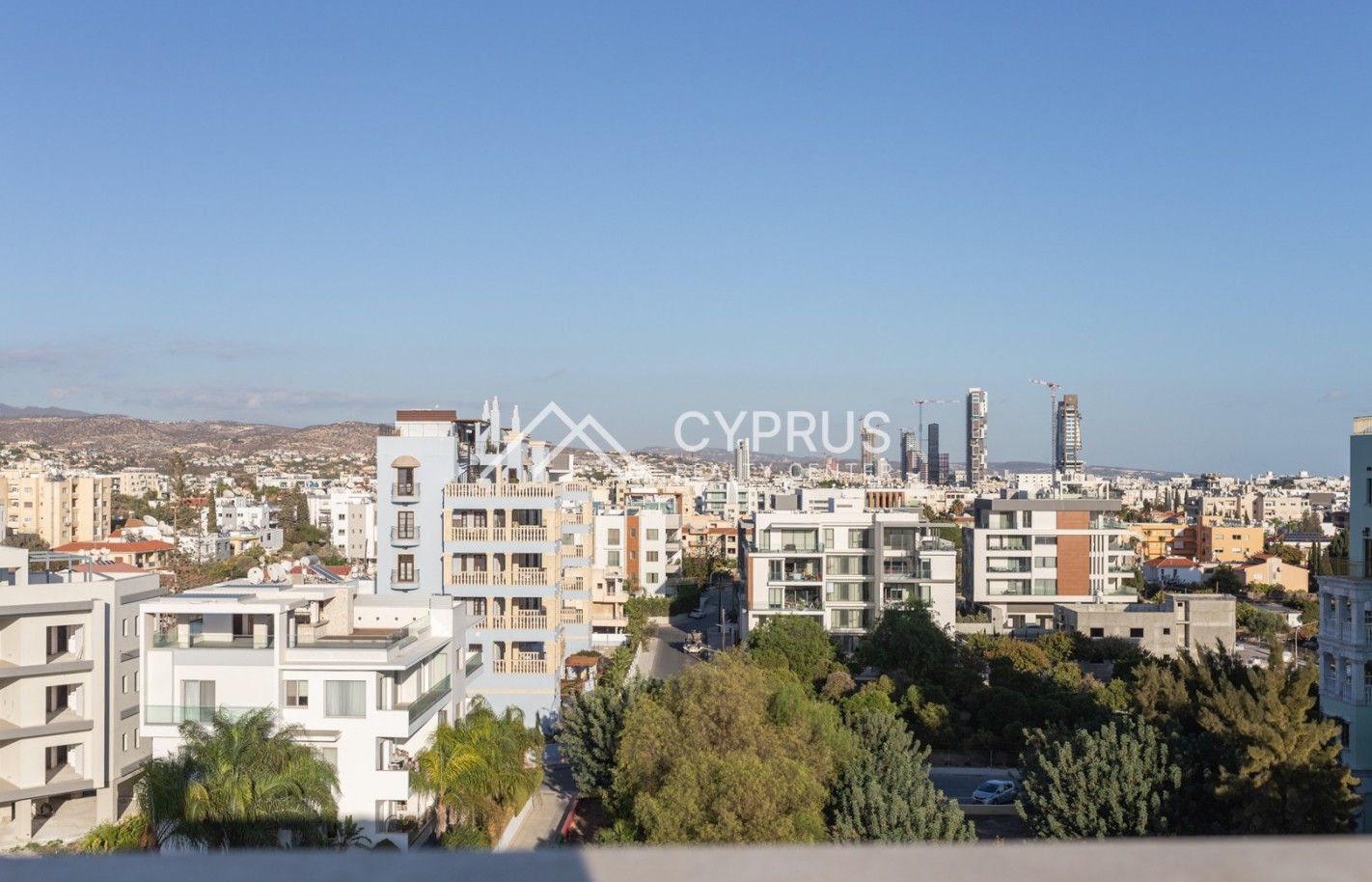 Penthouse in Limassol with 4 bedrooms, Potamos Germasogeia - фото 33