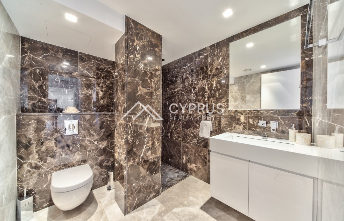 Penthouse in Limassol with 2 bedrooms, Potamos Germasogeia - фото 15