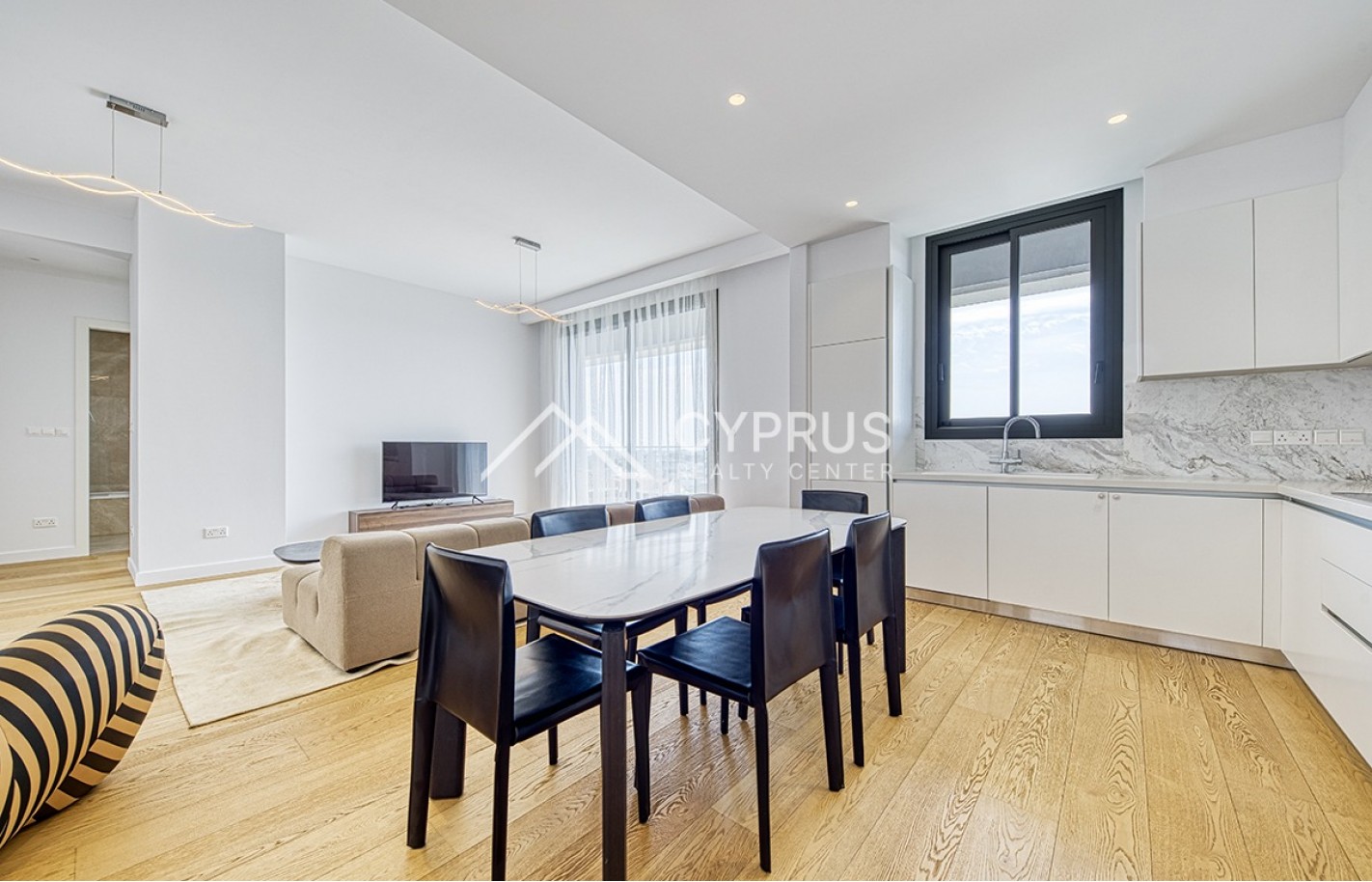 Penthouse in Limassol with 4 bedrooms, Germasogeia - фото 1