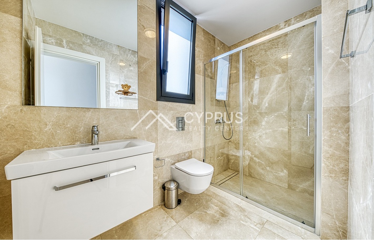 Penthouse in Limassol with 4 bedrooms, Germasogeia - фото 12