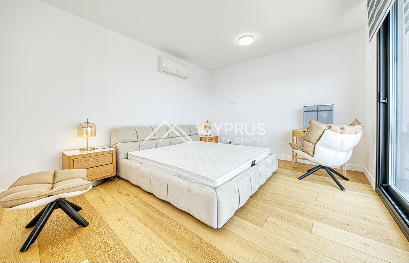 Penthouse in Limassol with 4 bedrooms, Germasogeia - фото 7