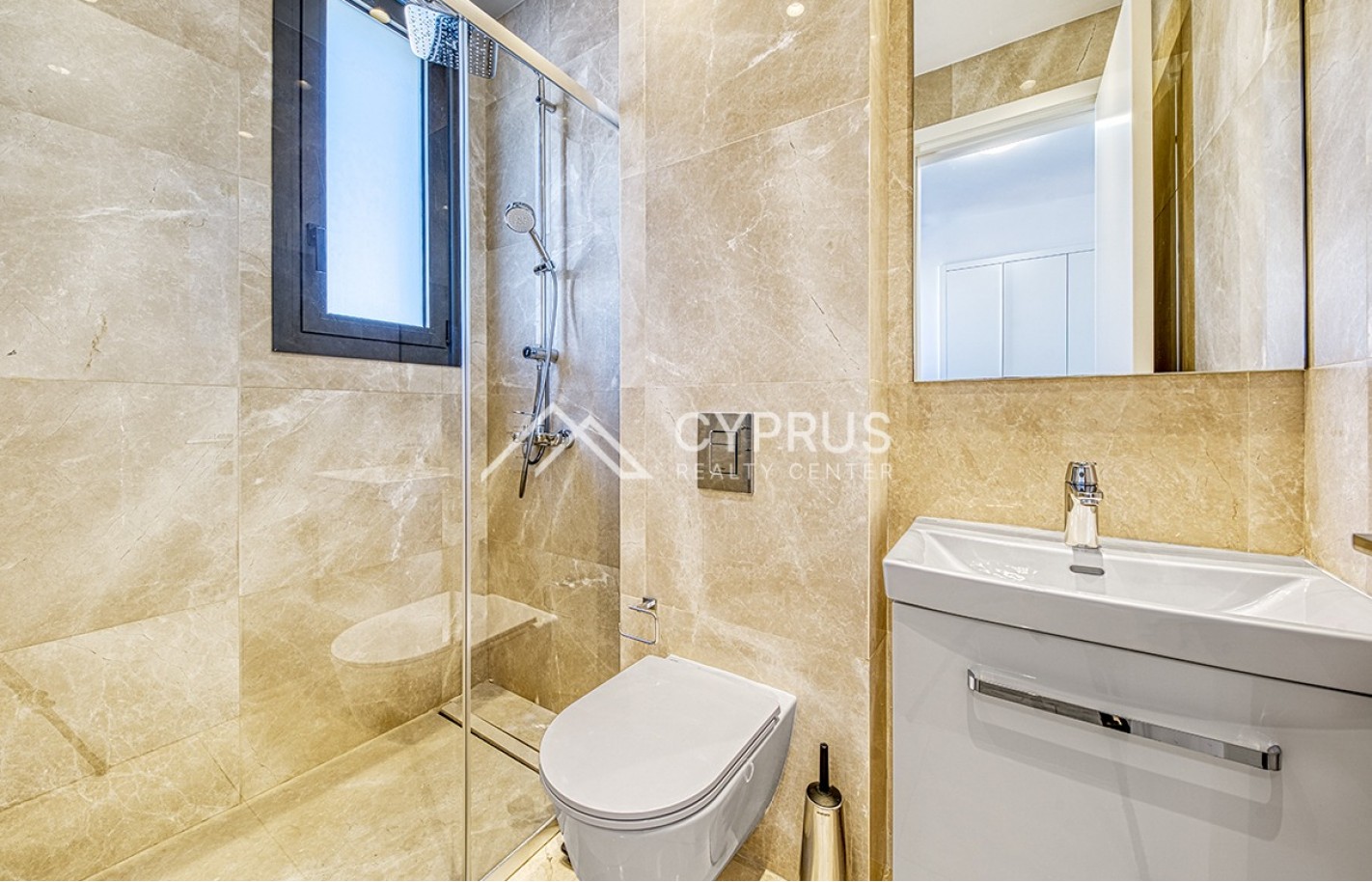 Penthouse in Limassol with 4 bedrooms, Germasogeia - фото 13