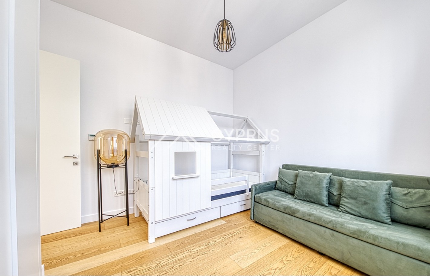 Penthouse in Limassol with 4 bedrooms, Germasogeia - фото 10