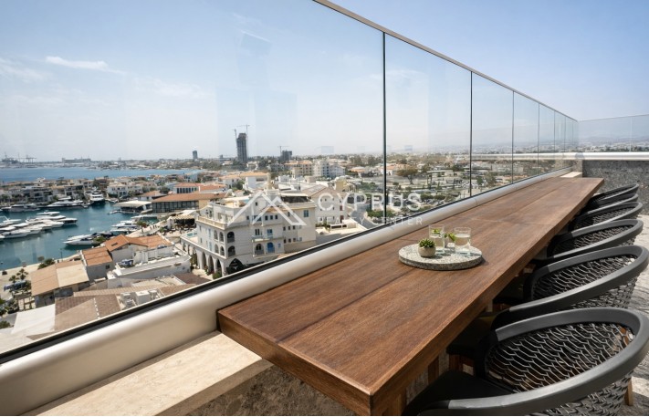 Four bedroom penthouse in Limassol, Limassol Marina