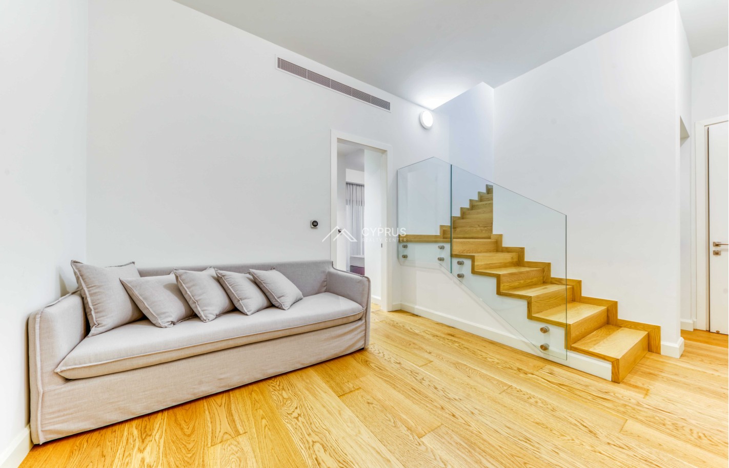 Townhouse in Limassol with 4 bedrooms, Potamos Germasogeia - фото 25