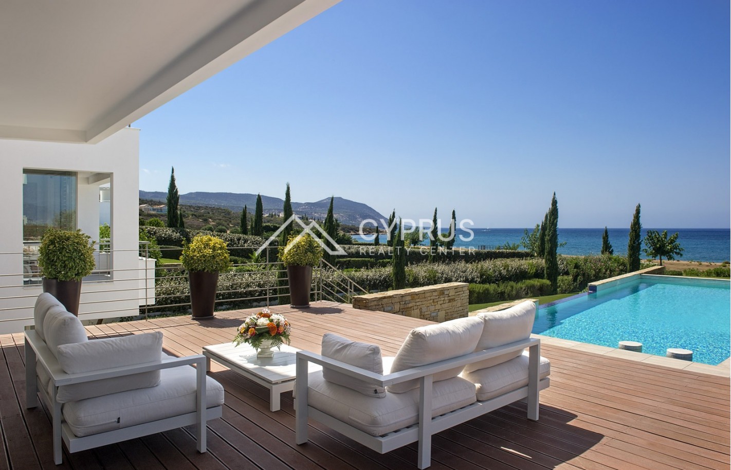 Four bedroom villa in Paphos, Latchi - фото 15