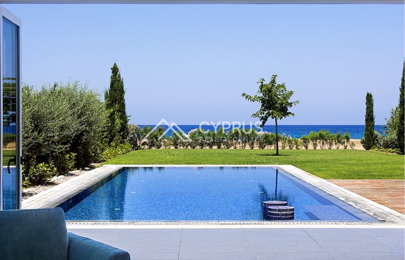 Four bedroom villa in Paphos, Latchi - фото 14