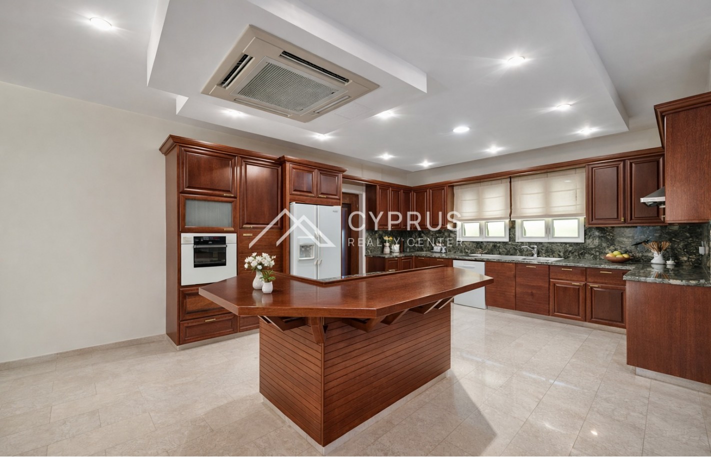 Роскошная вилла в Лимассоле с 5 спальнями, Agios Tychonas - фото 32