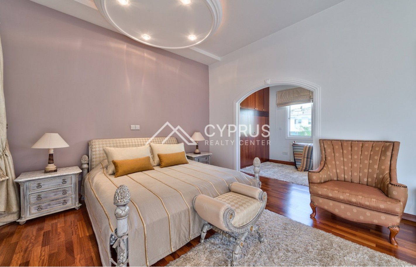 Luxury villa with 5 bedrooms in Limassol, Agios Tychonas - фото 1