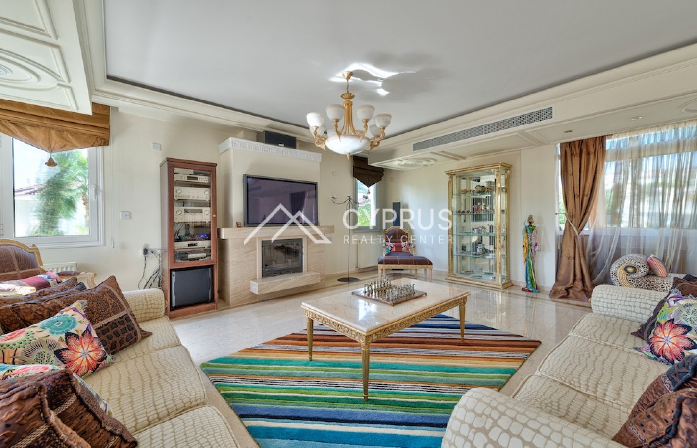 Luxury villa with 5 bedrooms in Limassol, Agios Tychonas - фото 8