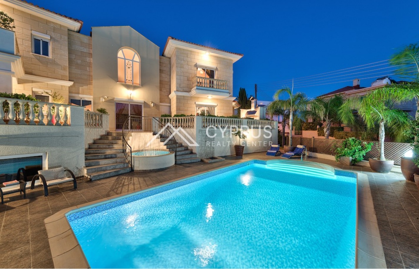 Luxury villa with 5 bedrooms in Limassol, Agios Tychonas - фото 34