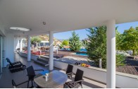 Villa in Limassol with 5 bedrooms, Germasogeia - фото 33