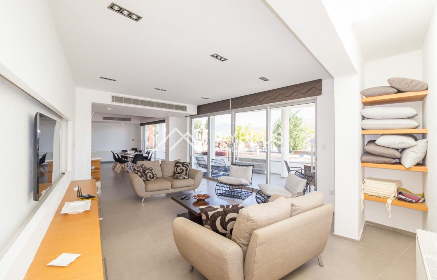 Villa in Limassol with 5 bedrooms, Germasogeia - фото 13